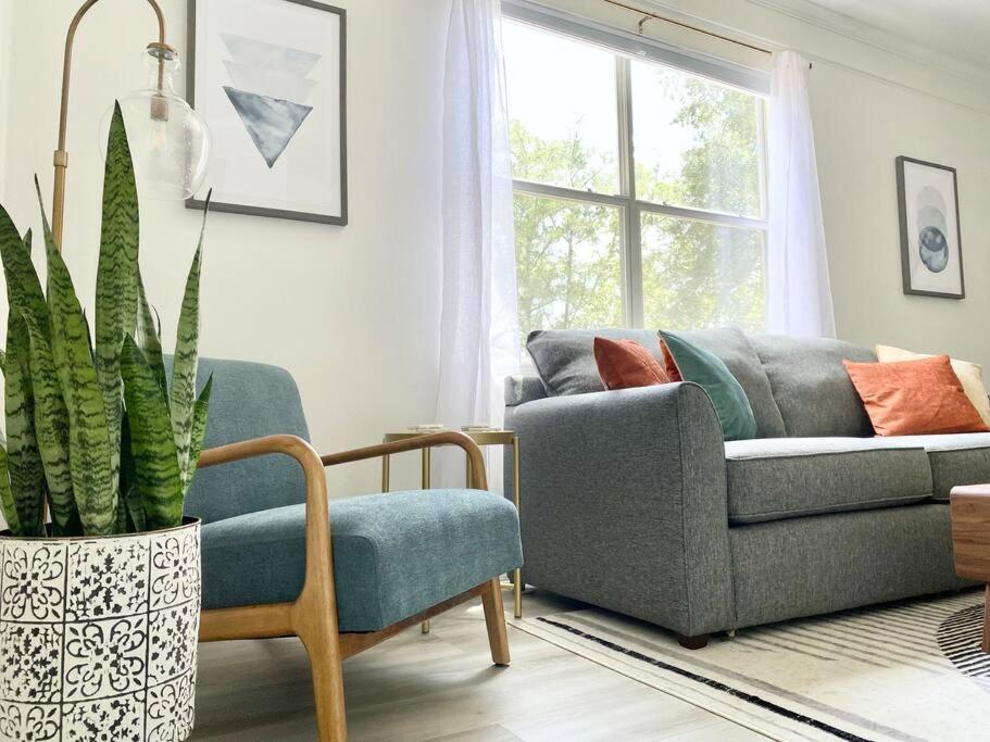 Sanctuary Gainesville Bright 2 Bedroom King Condo Luaran gambar